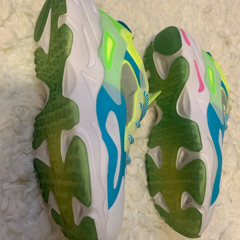 FILA Pastel Neon Cute Running Shoes EUC Sz 7.5